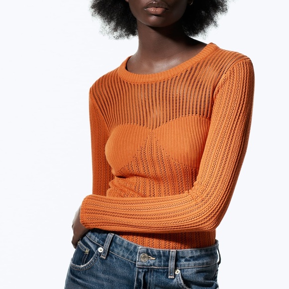 Zara Crocheting Sweater Size Large - Picture 2 of 9